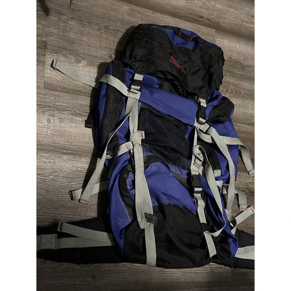 Coleman Peak 1 Hiking Backpack Blue Black Large 19in Cushion Strap Camp Bag